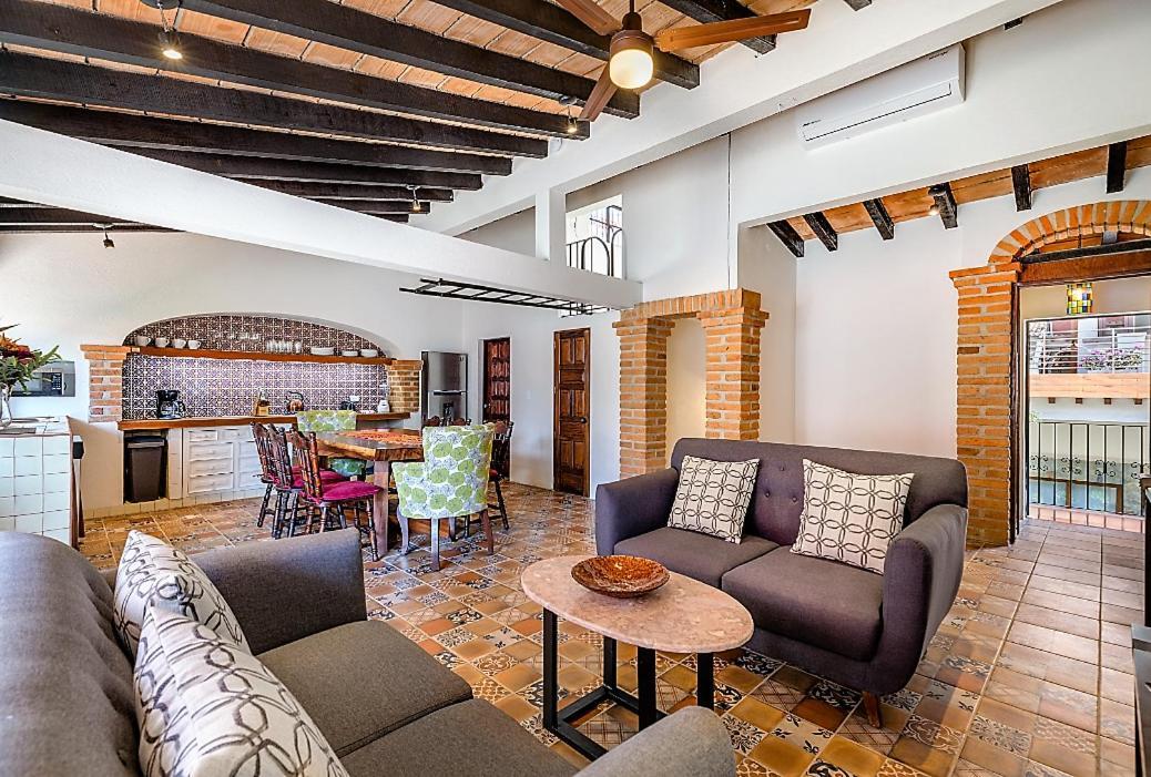 Zonaz Boutique Hotel Puerto Vallarta Exterior photo