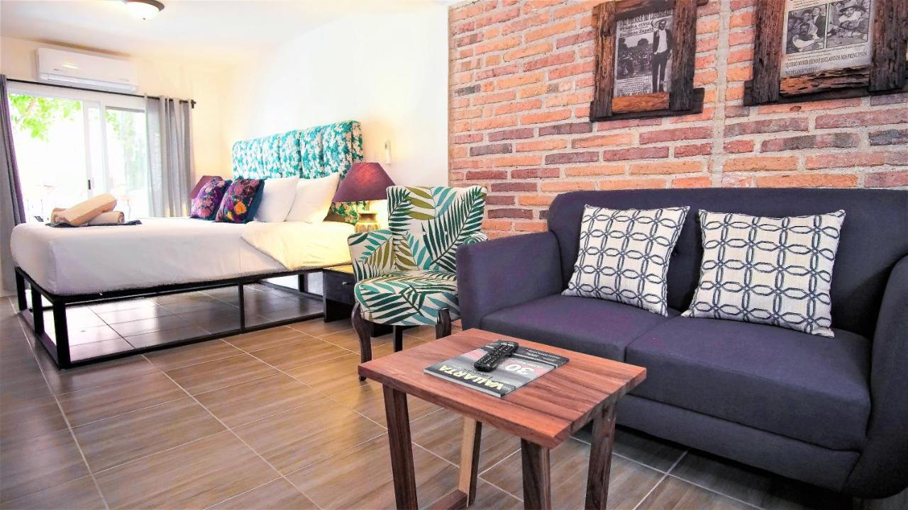 Zonaz Boutique Hotel Puerto Vallarta Exterior photo